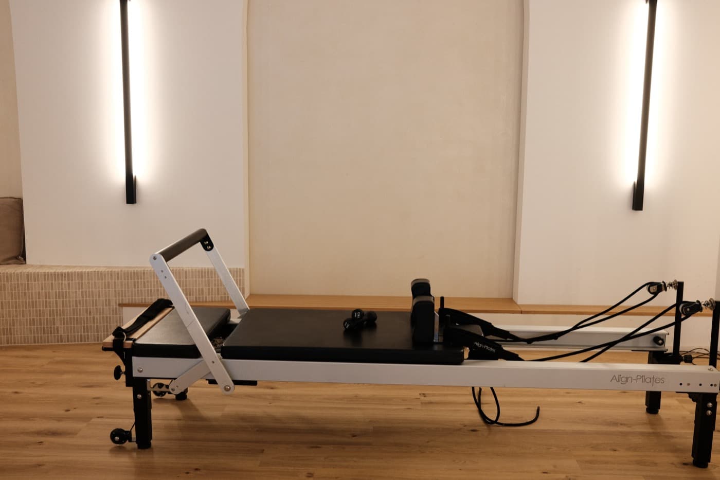 how to structure a pilates class that actually works.